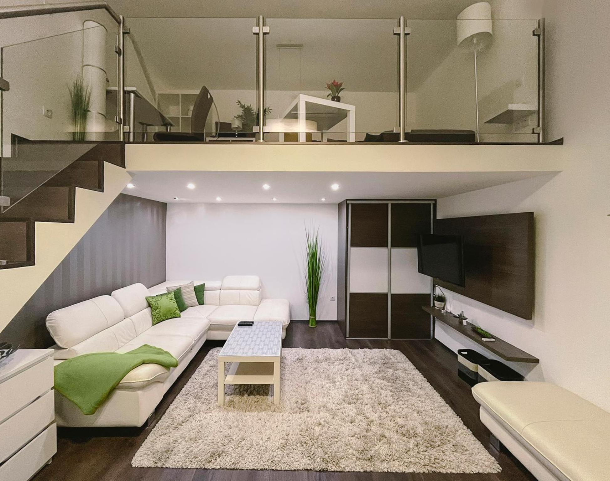 Central Deluxe Apartment